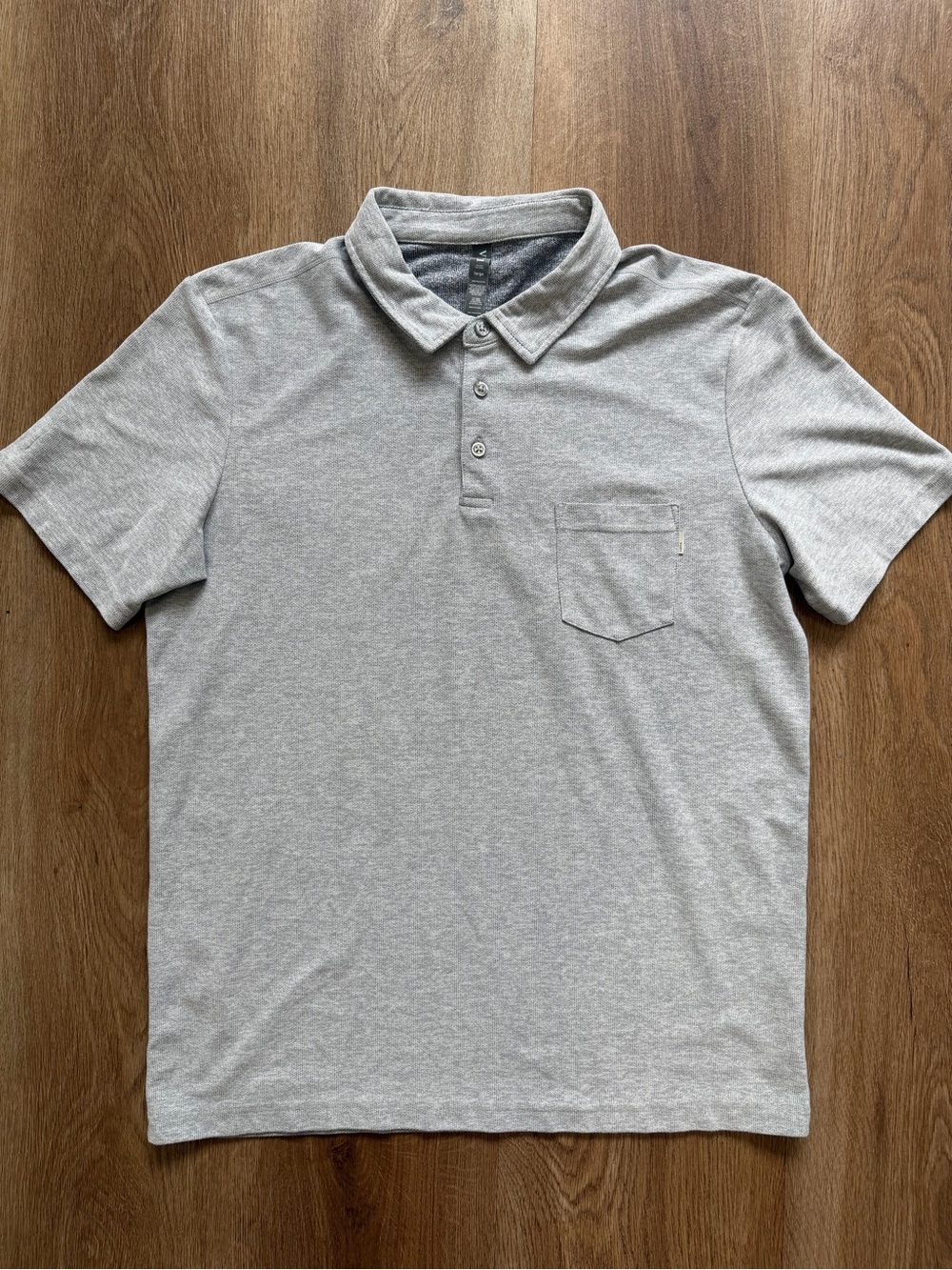 Vuori Men's Heather Grey Short-Sleeve Polo Shirt, Size Large - Picture 1 of 3